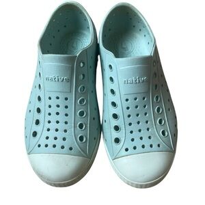 Native Light Blue Jefferson Shoes‎ Size 11
